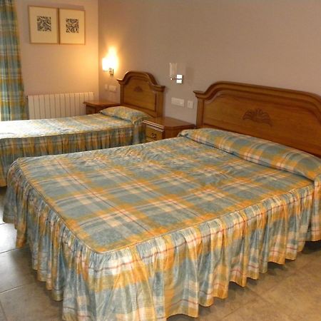 Hotel Duque De Calabria Manzanera Δωμάτιο φωτογραφία