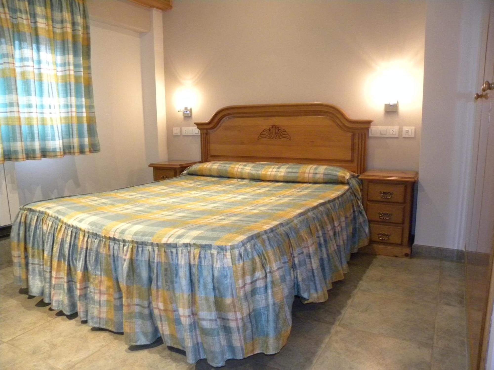 Hotel Duque De Calabria Manzanera Δωμάτιο φωτογραφία