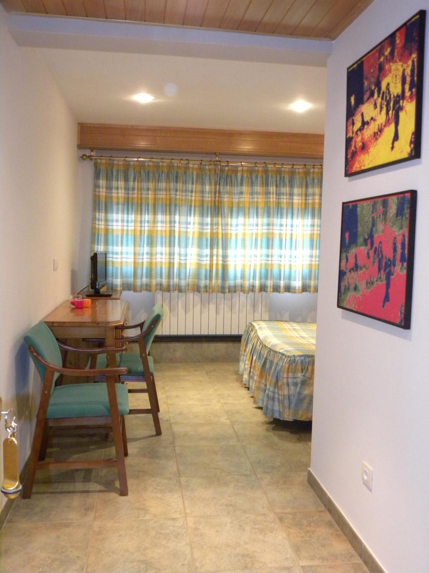 Hotel Duque De Calabria Manzanera Δωμάτιο φωτογραφία