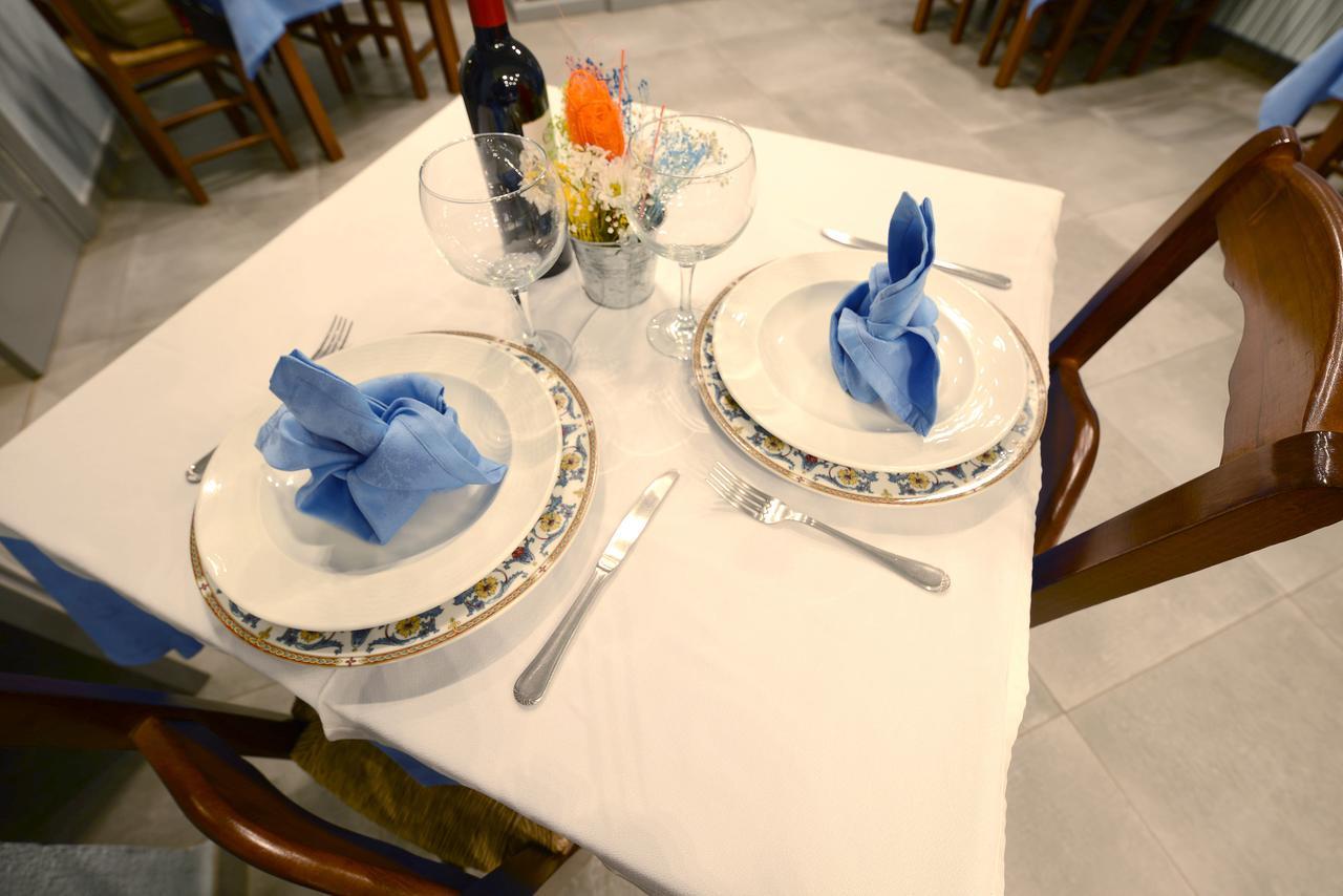 Hotel Duque De Calabria Manzanera Εξωτερικό φωτογραφία